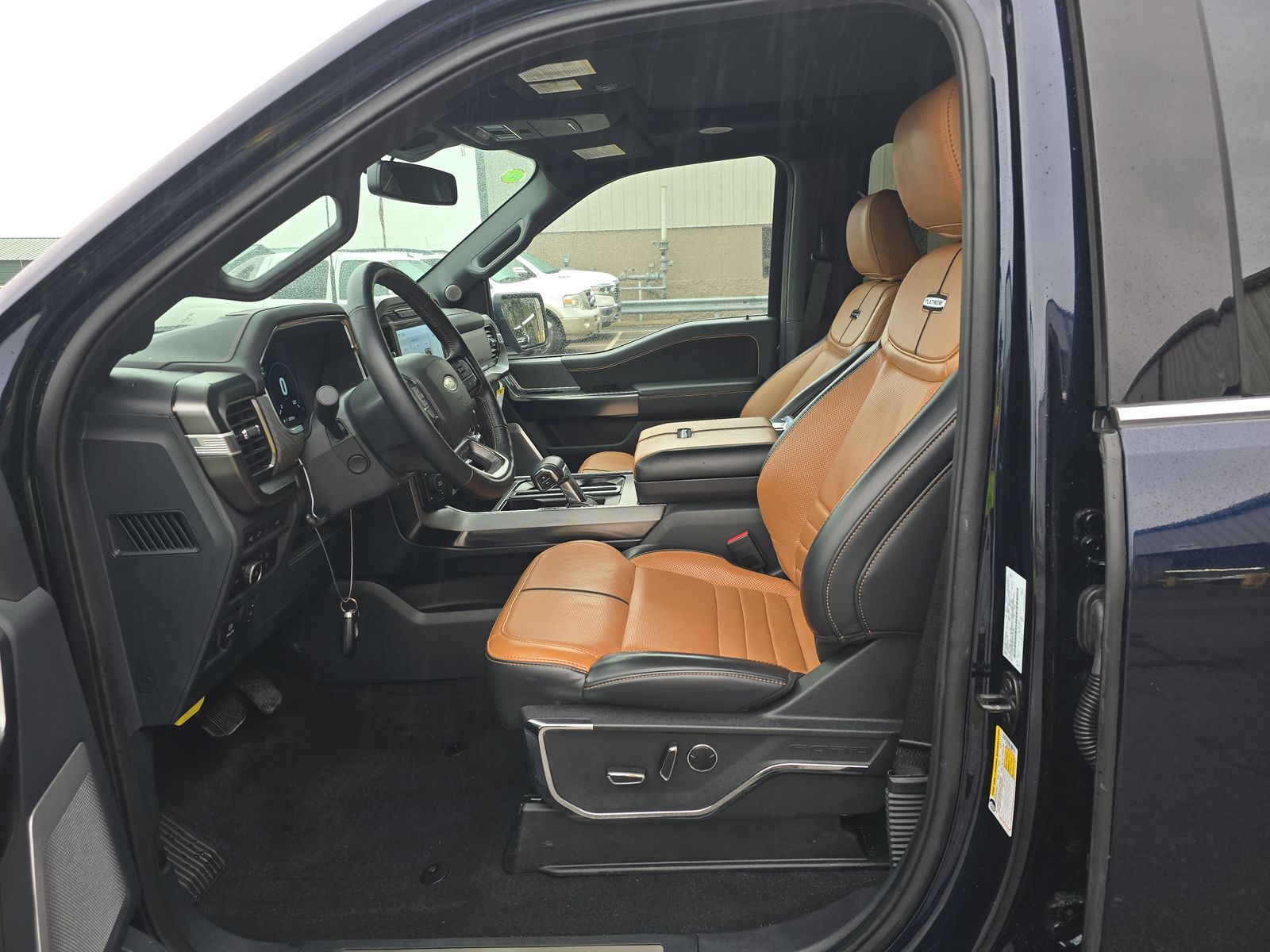 2023 Ford F-150 Platinum AWD