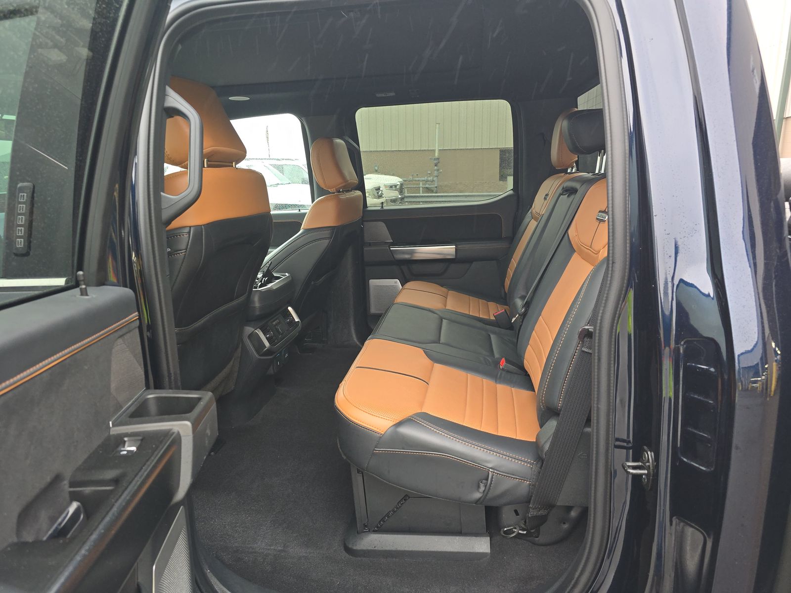 2023 Ford F-150 Platinum AWD