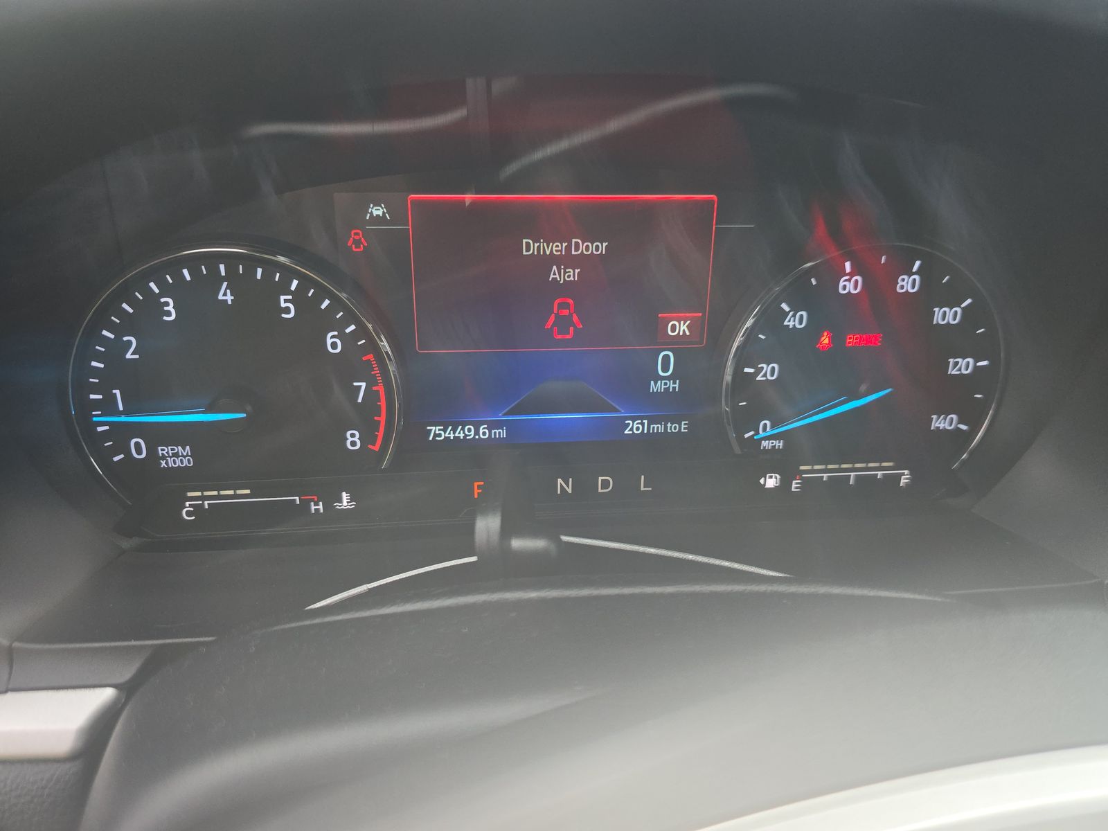 2023 Ford Explorer XLT RWD