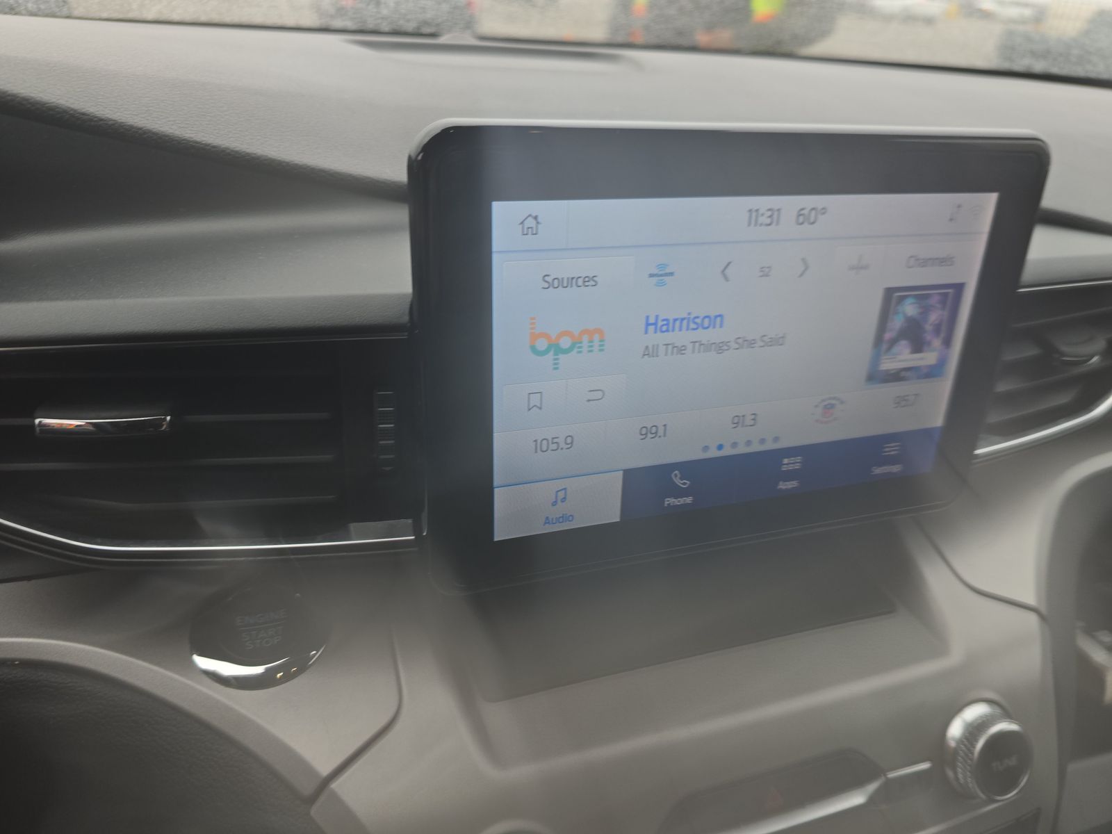 2023 Ford Explorer XLT RWD