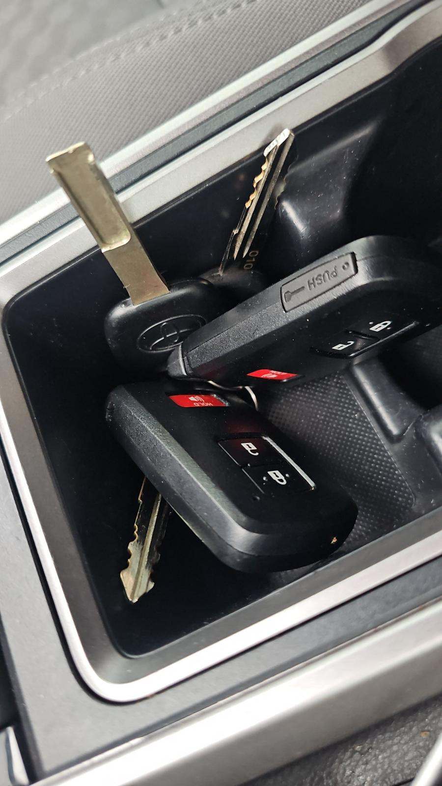 2023 Toyota Tacoma SR5 RWD