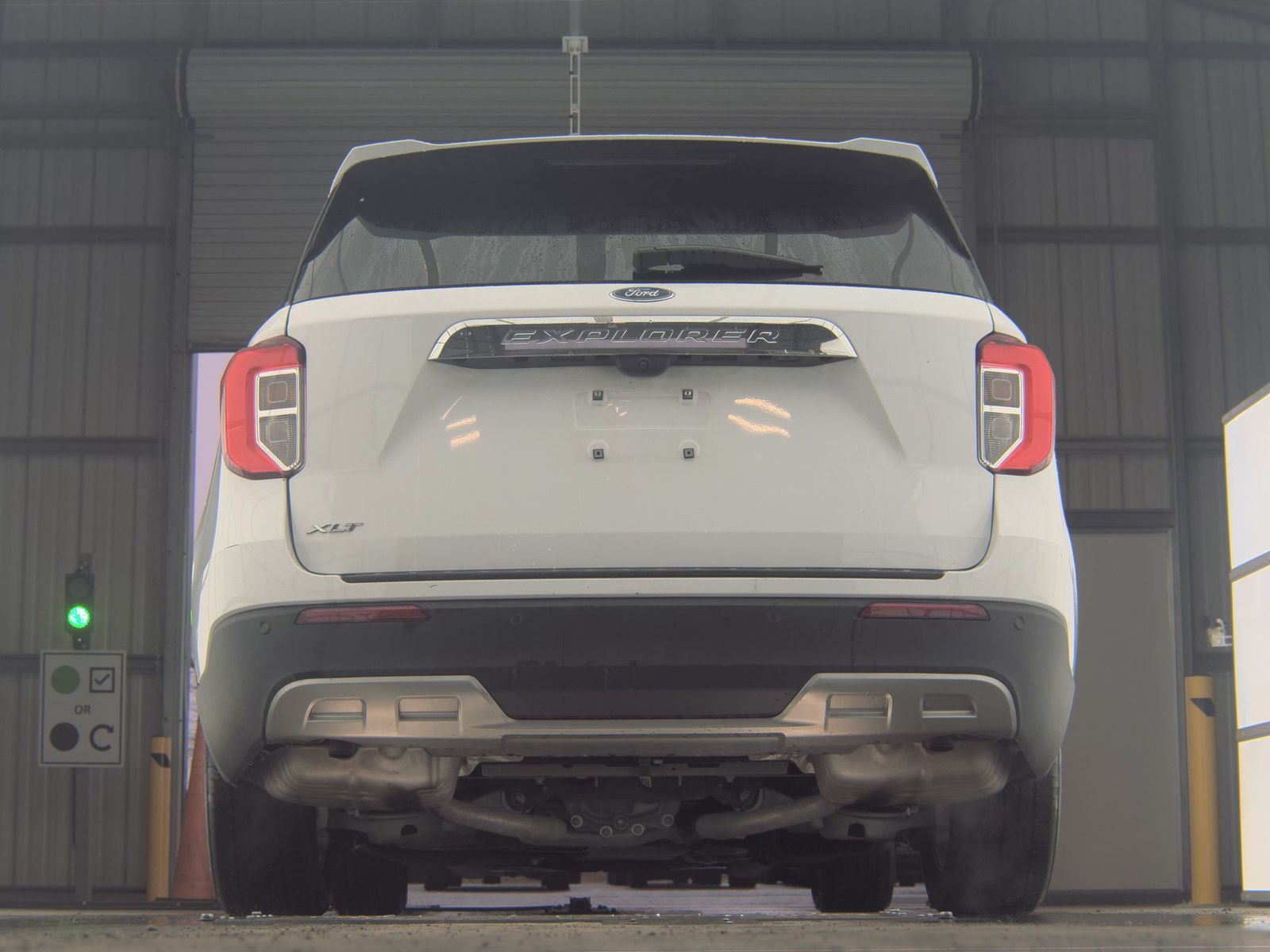 2023 Ford Explorer XLT RWD