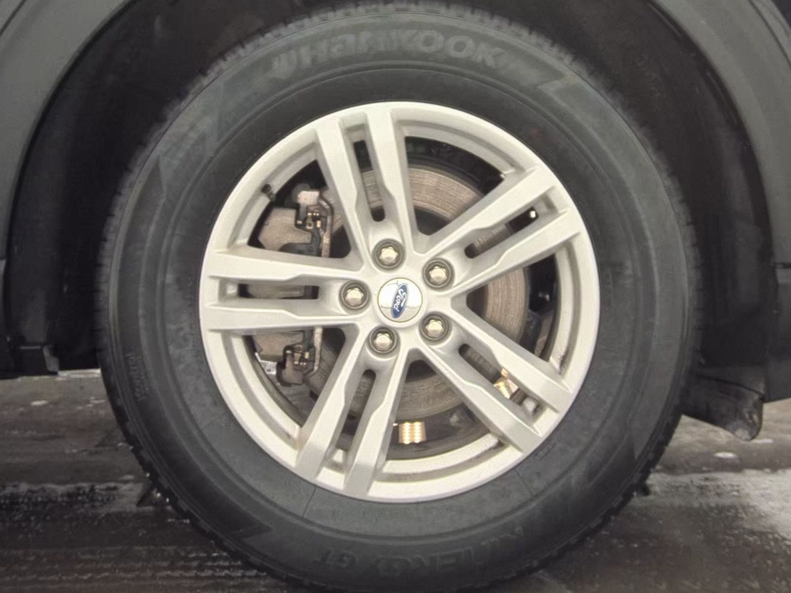 2024 Ford Explorer XLT AWD