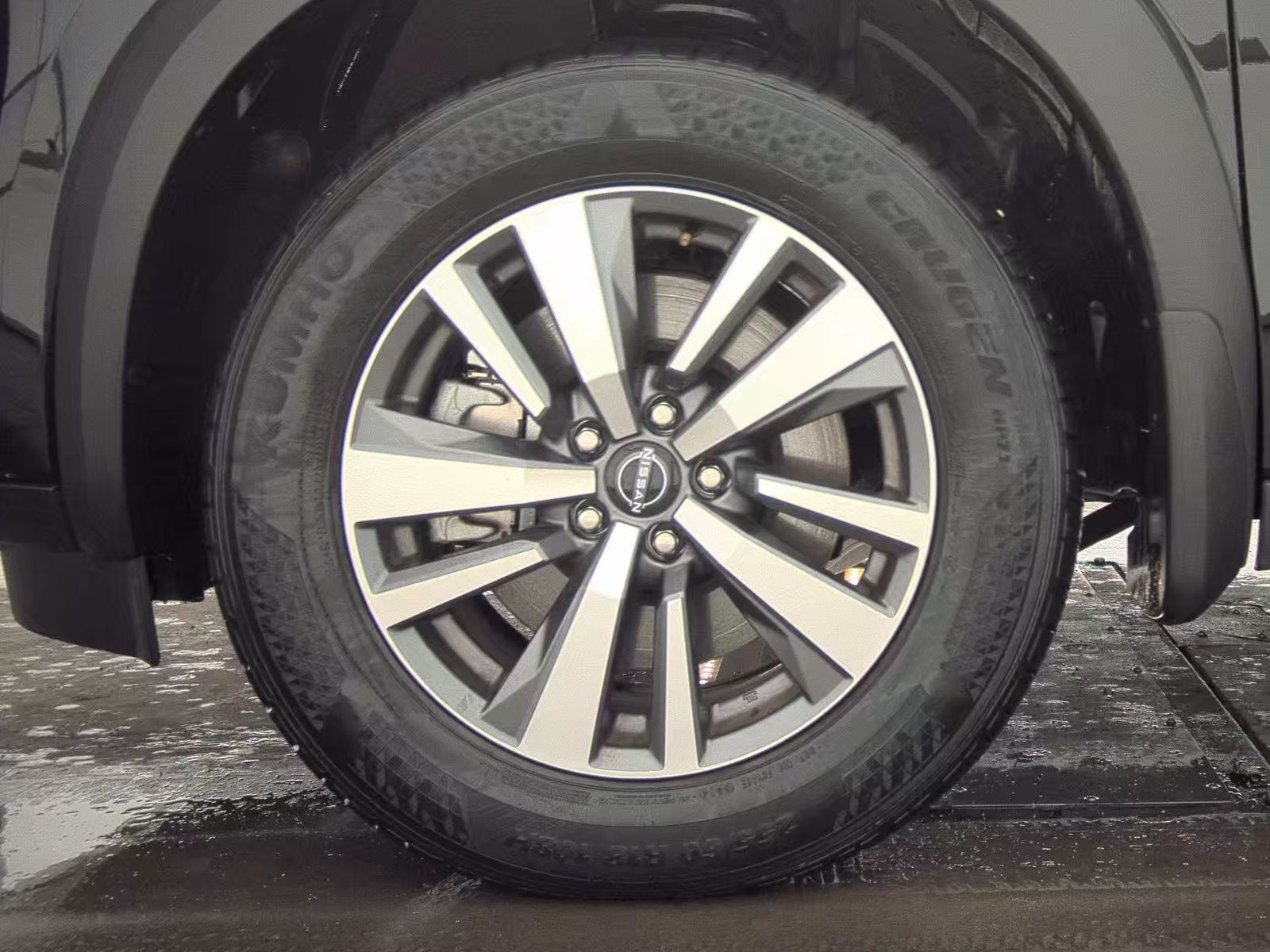 2024 Nissan Pathfinder SL FWD