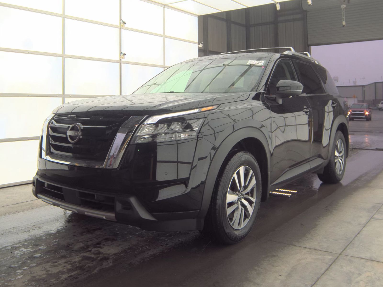 2024 Nissan Pathfinder SL FWD