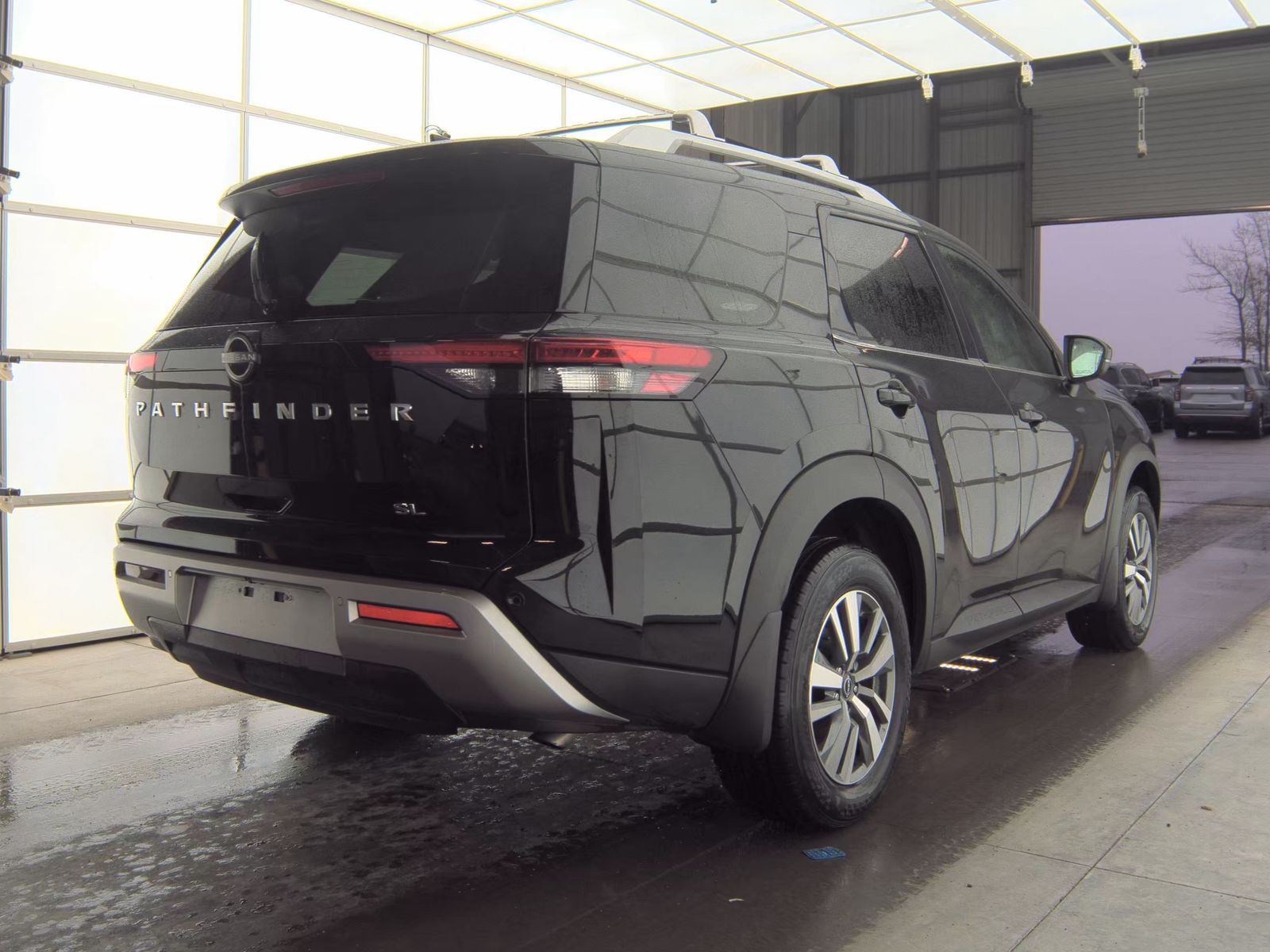 2024 Nissan Pathfinder SL FWD