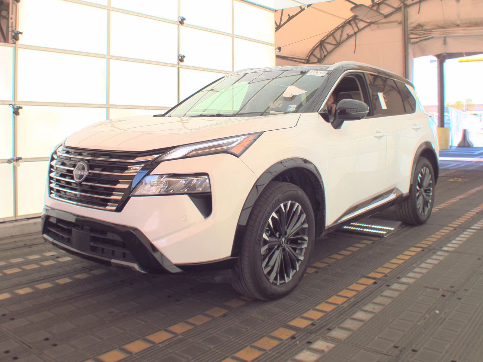 2025 Nissan Rogue Platinum AWD