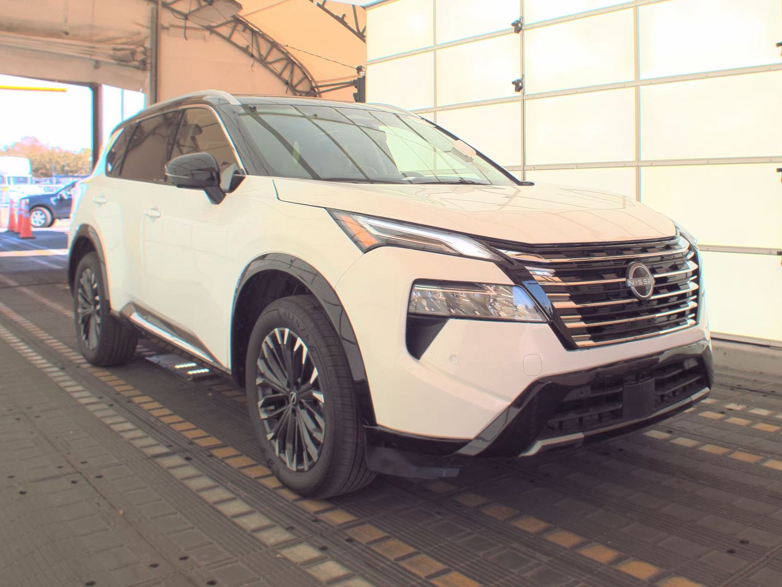 2025 Nissan Rogue Platinum AWD