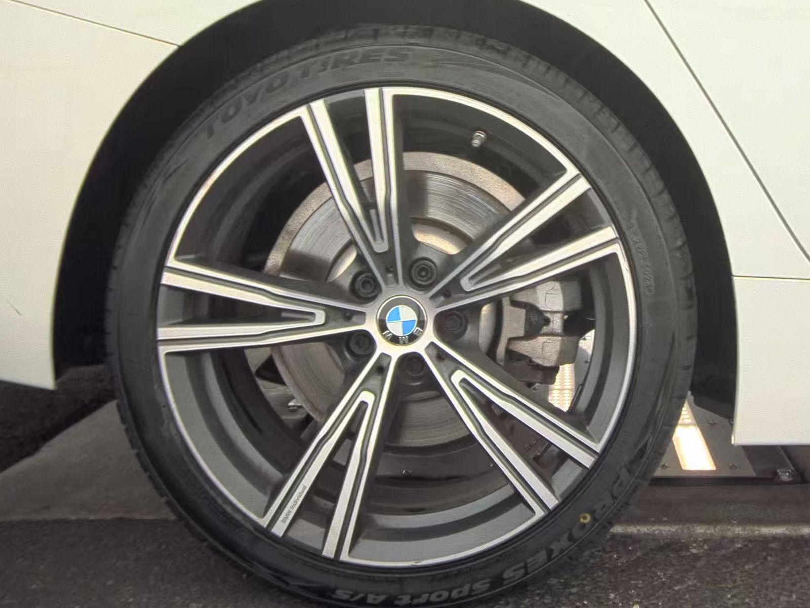 2023 BMW 3 Series 330i RWD