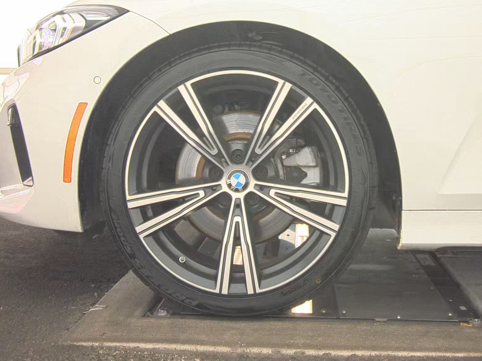 2023 BMW 3 Series 330i RWD