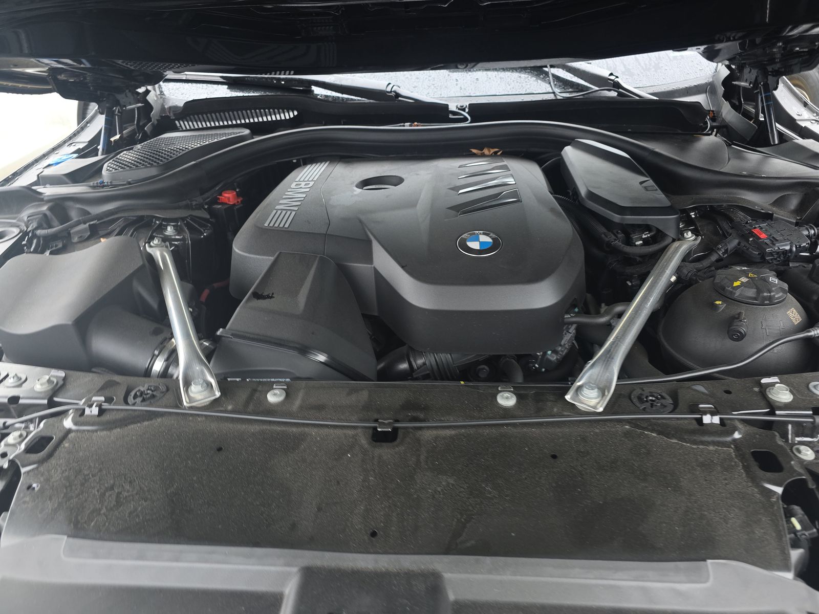 2026 BMW 5 Series 530i xDrive AWD