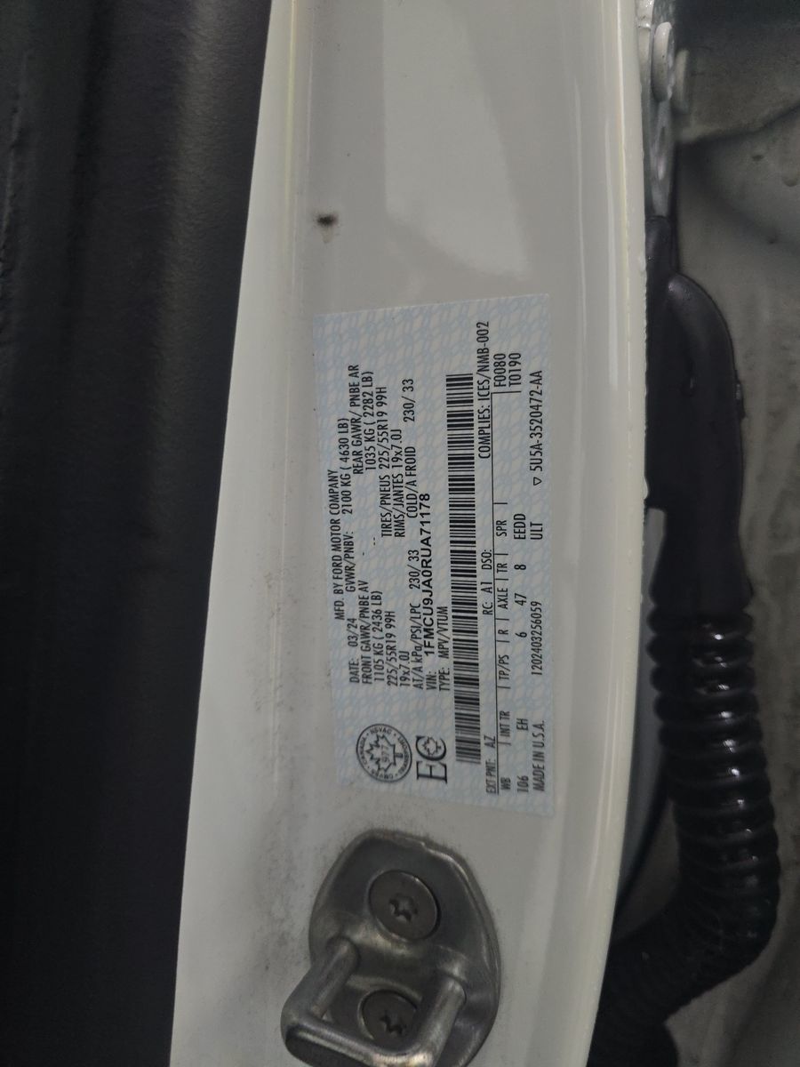 2024 Ford Escape Platinum AWD