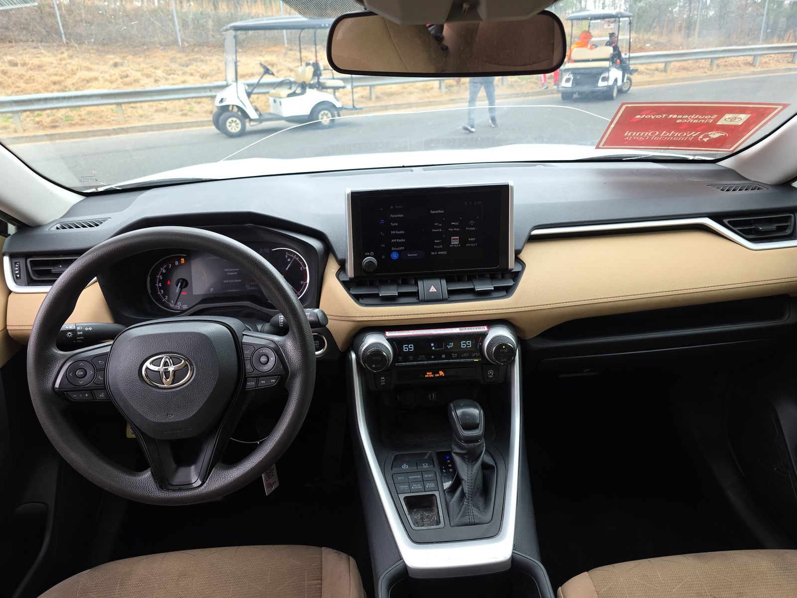 2024 Toyota RAV4 XLE AWD