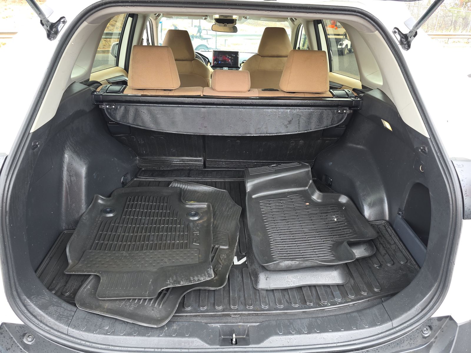 2024 Toyota RAV4 XLE AWD