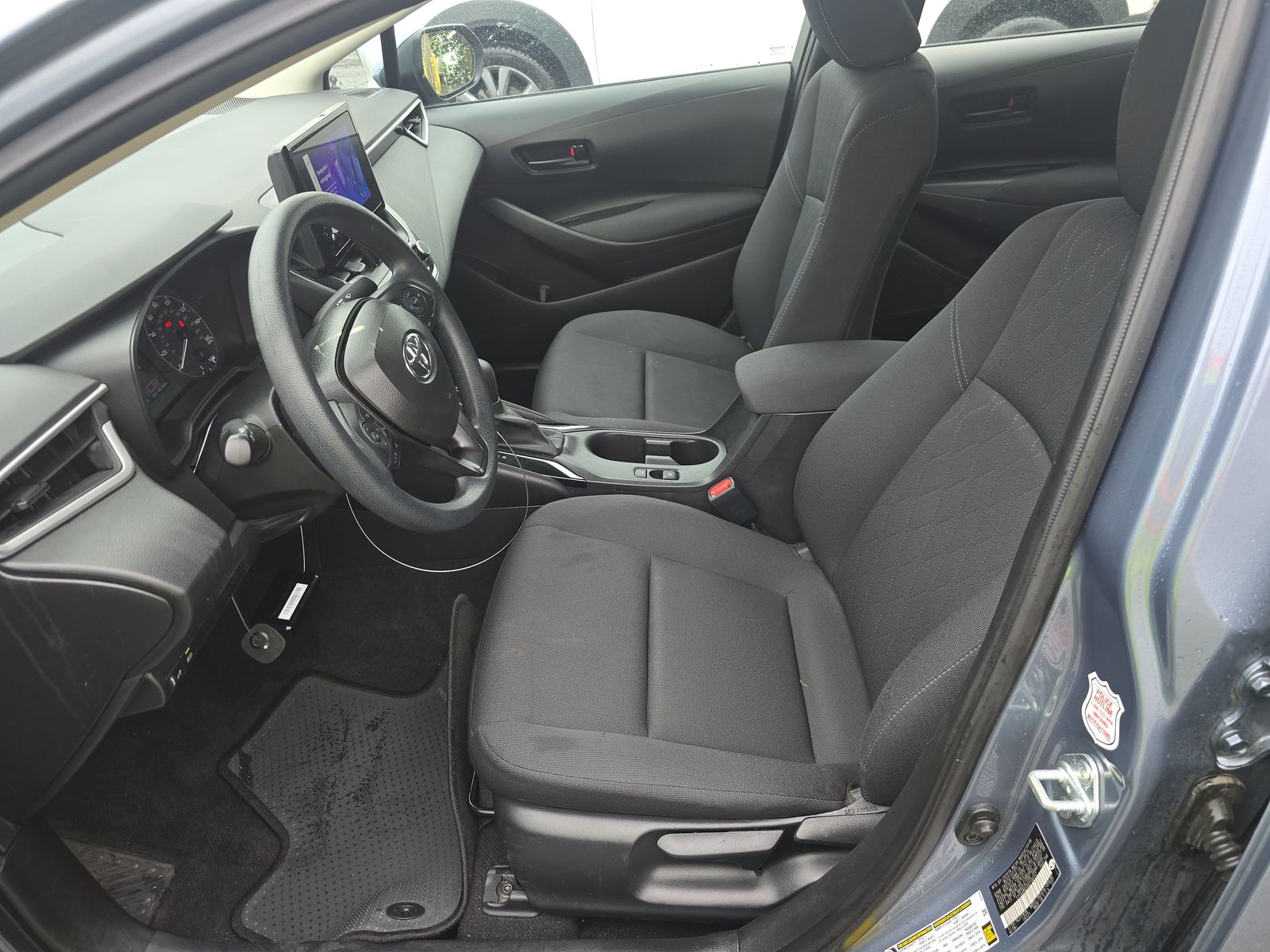 2024 Toyota Corolla LE FWD