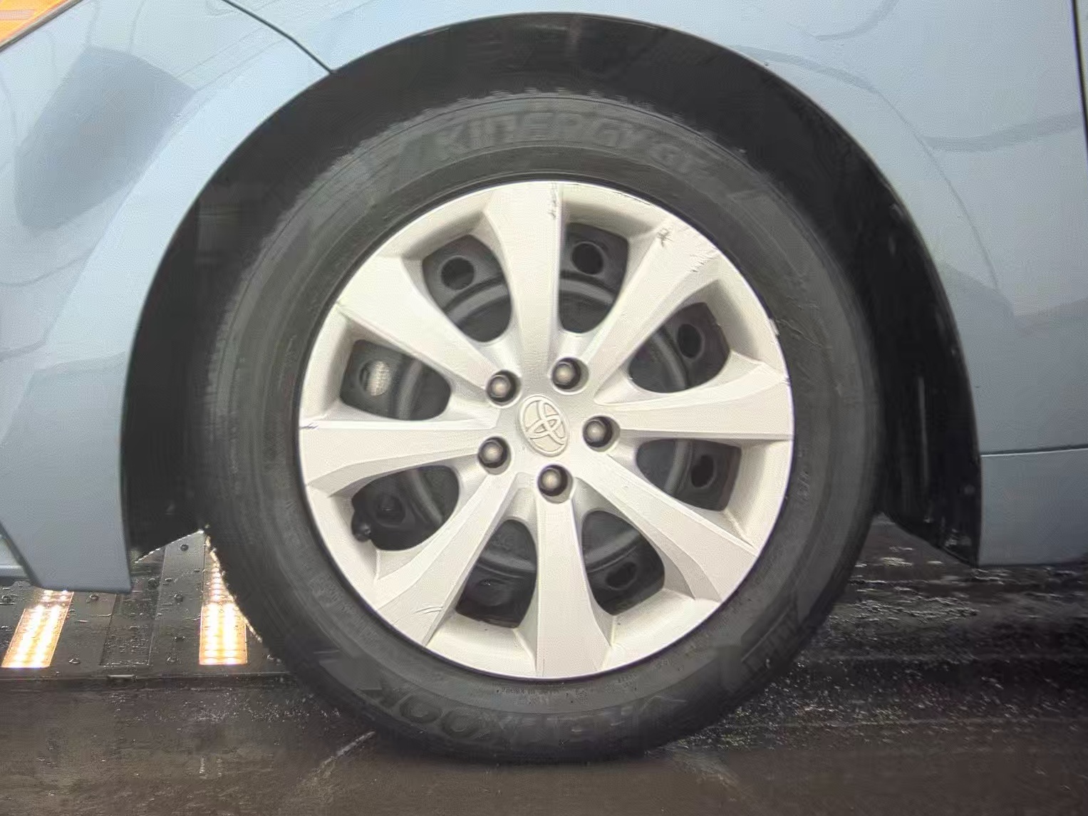 2024 Toyota Corolla LE FWD