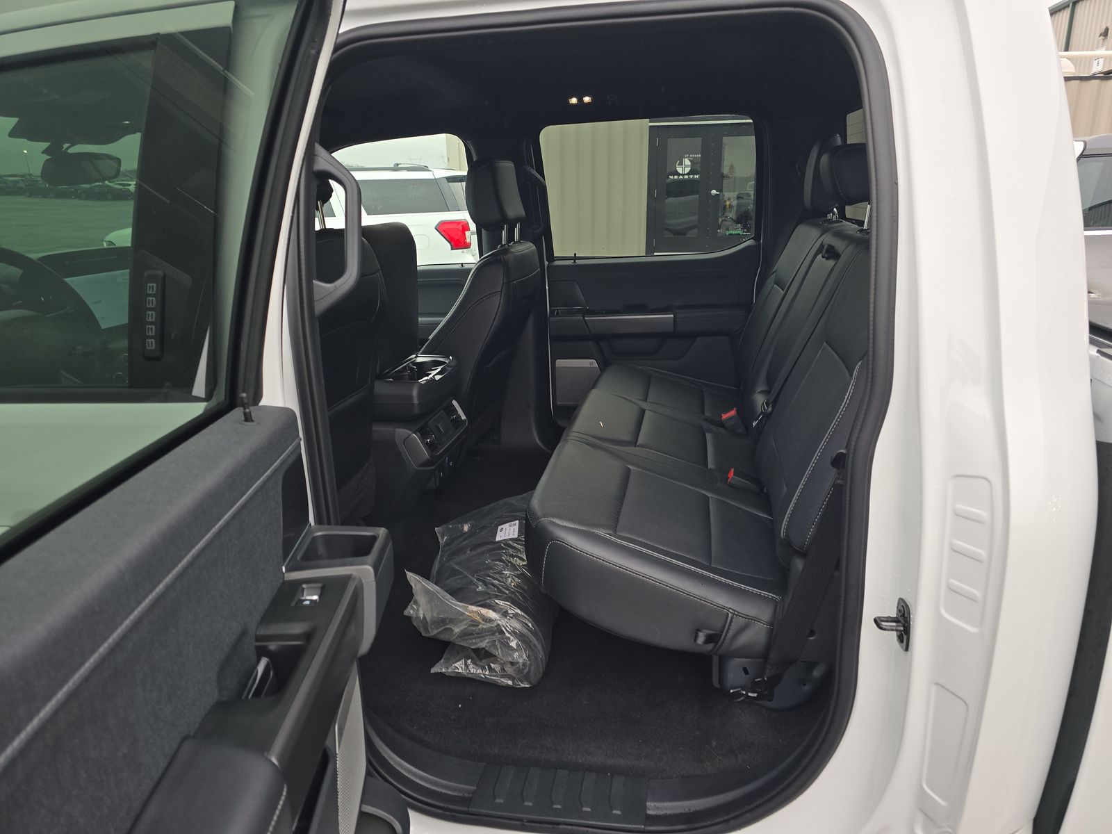 2024 Ford F-150 Hybrid Lariat AWD