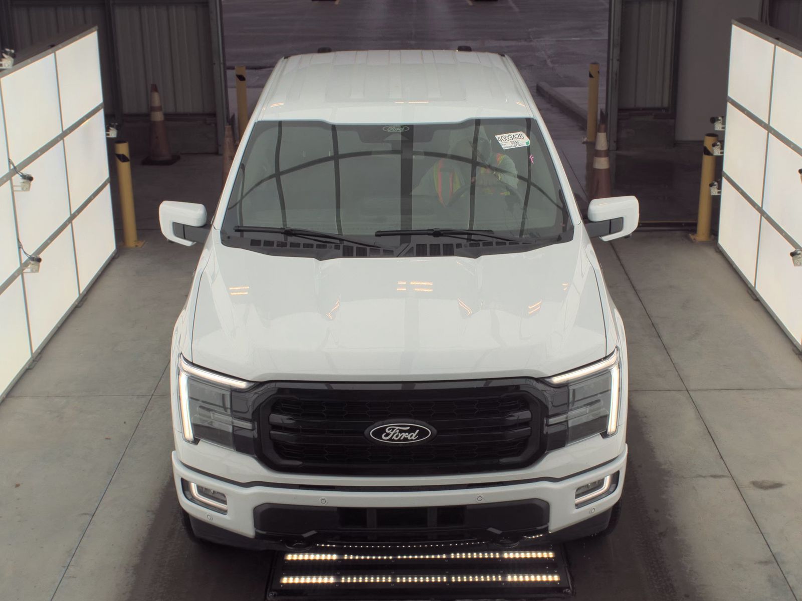 2024 Ford F-150 Hybrid Lariat AWD