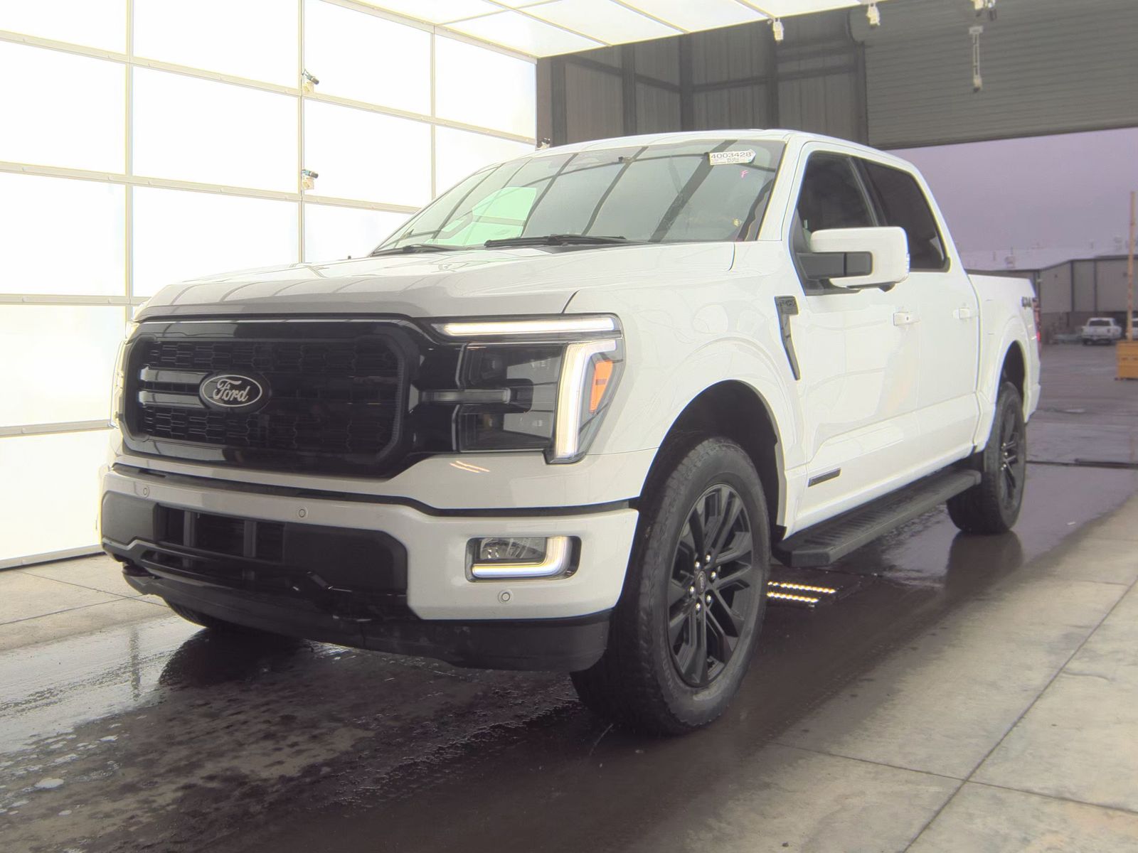 2024 Ford F-150 Hybrid Lariat AWD
