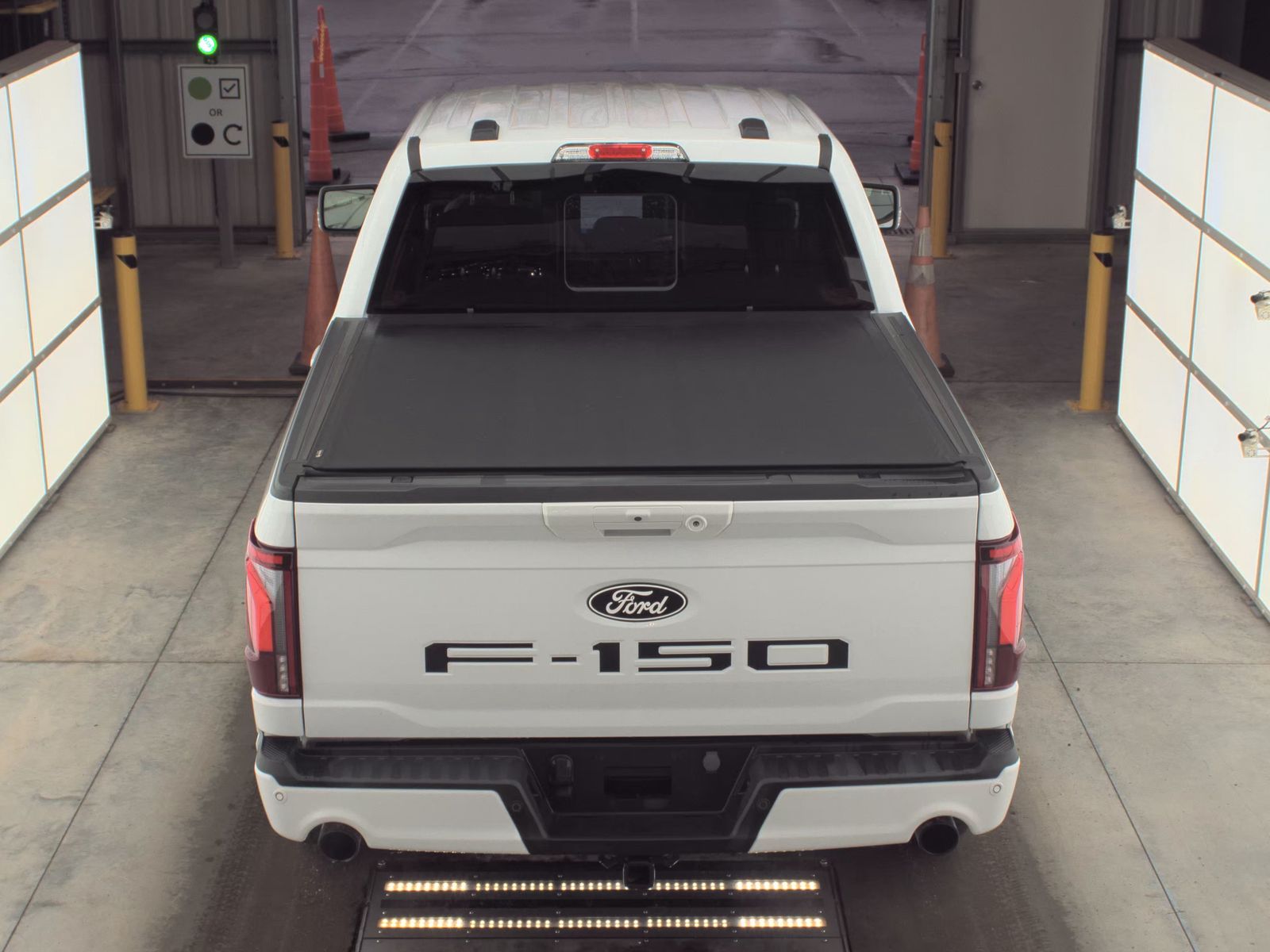 2024 Ford F-150 Hybrid Lariat AWD
