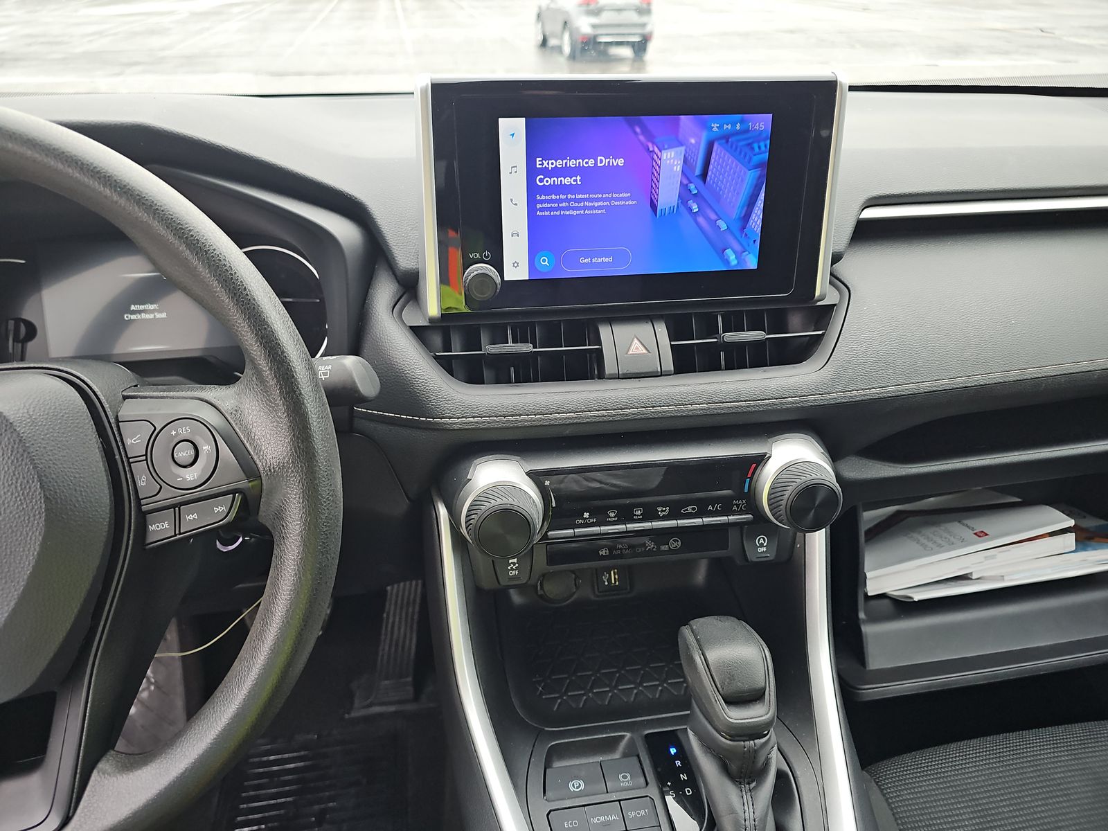 2024 Toyota RAV4 LE AWD