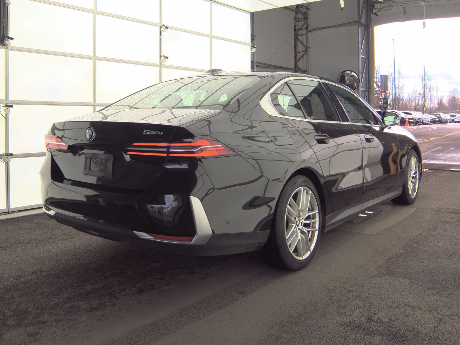 2024 BMW 5 Series 530i RWD