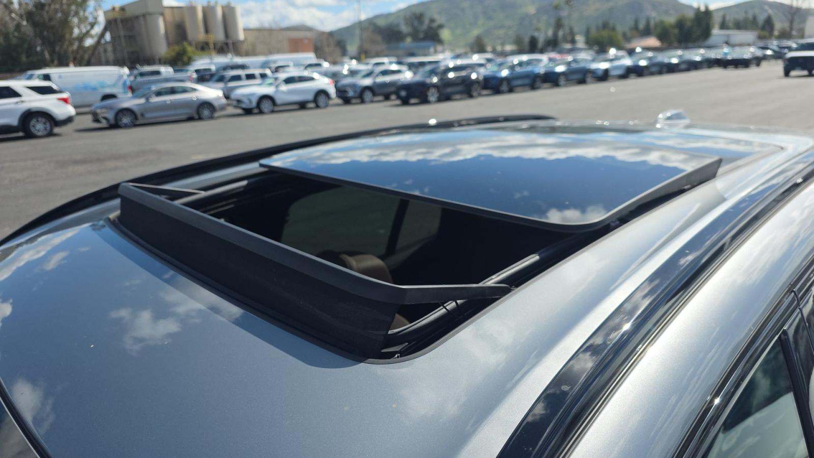 2025 BMW X5 xDrive40i AWD