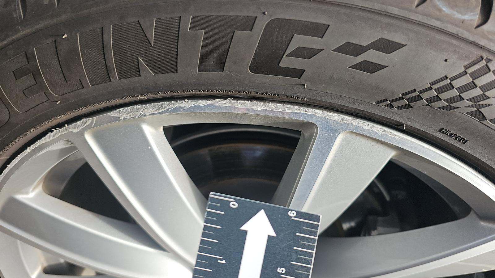 2023 Volvo XC90 B6 Plus AWD