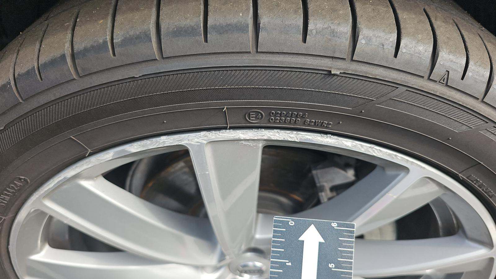 2023 Volvo XC90 B6 Plus AWD