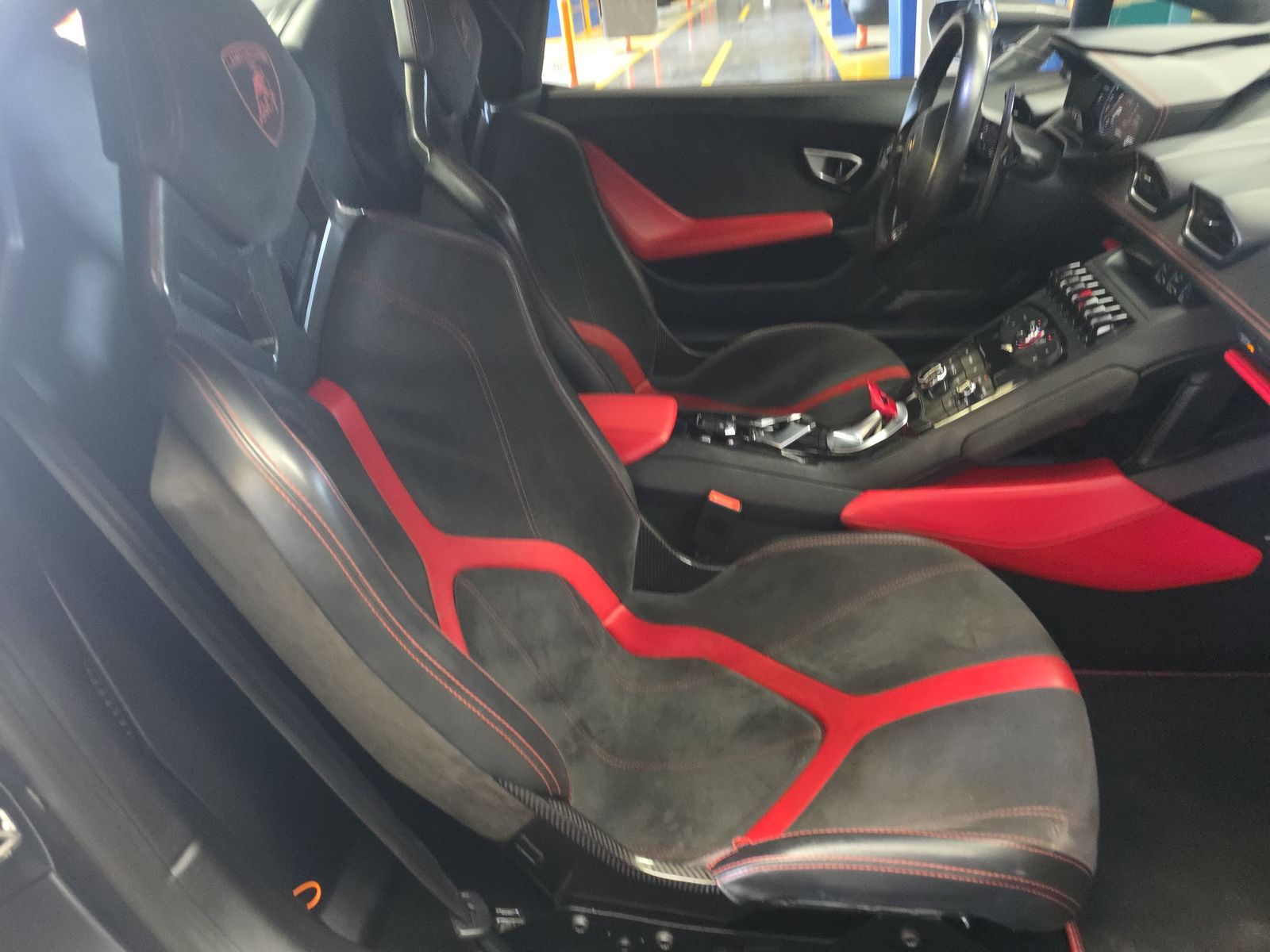 2017 Lamborghini Huracan LP 610-4 AWD