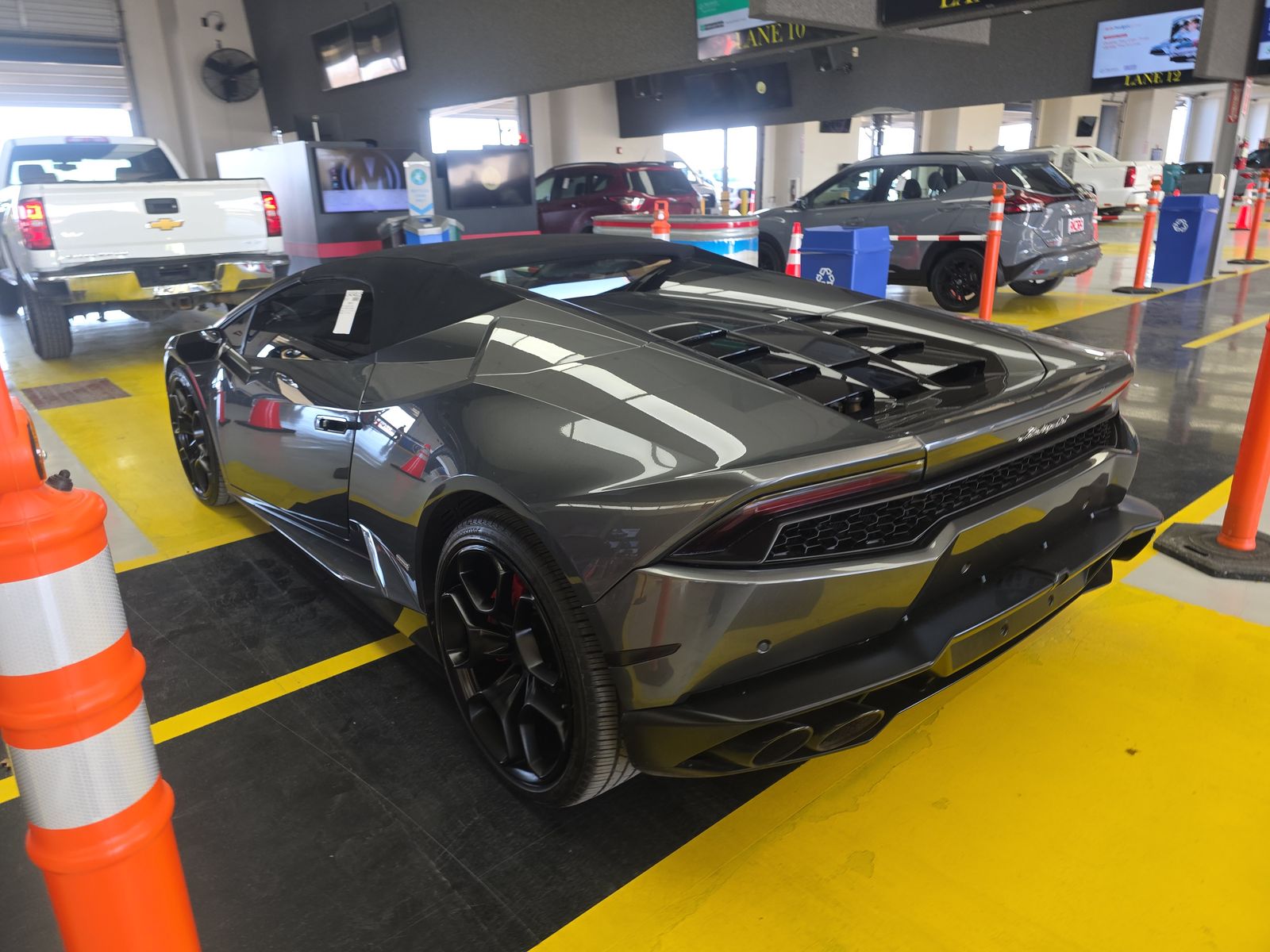 2017 Lamborghini Huracan LP 610-4 AWD