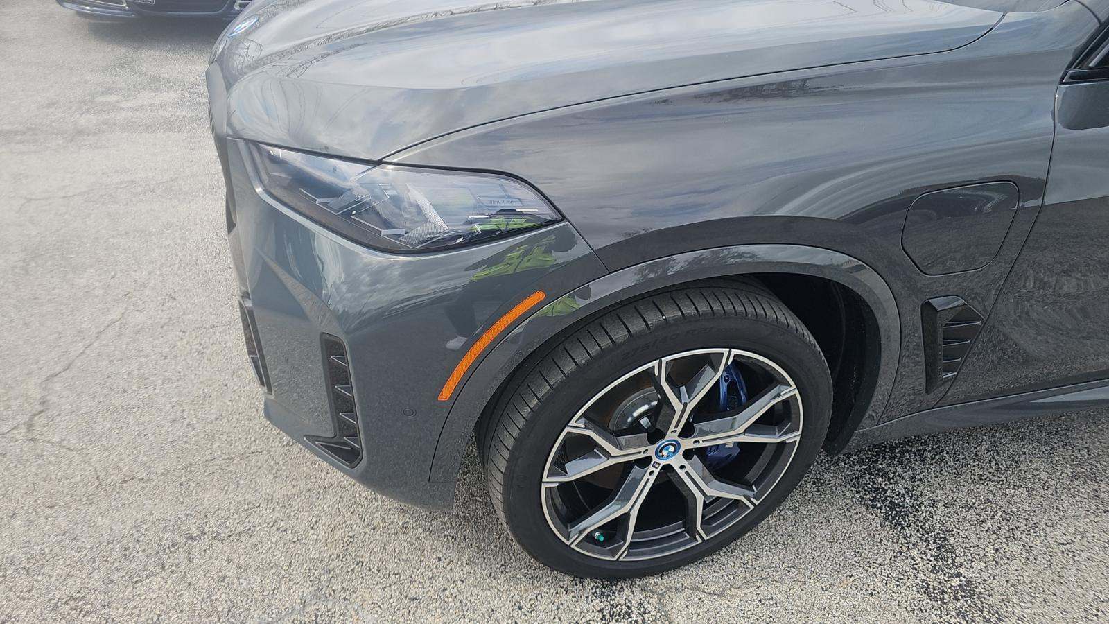 2025 BMW X5 xDrive50e AWD