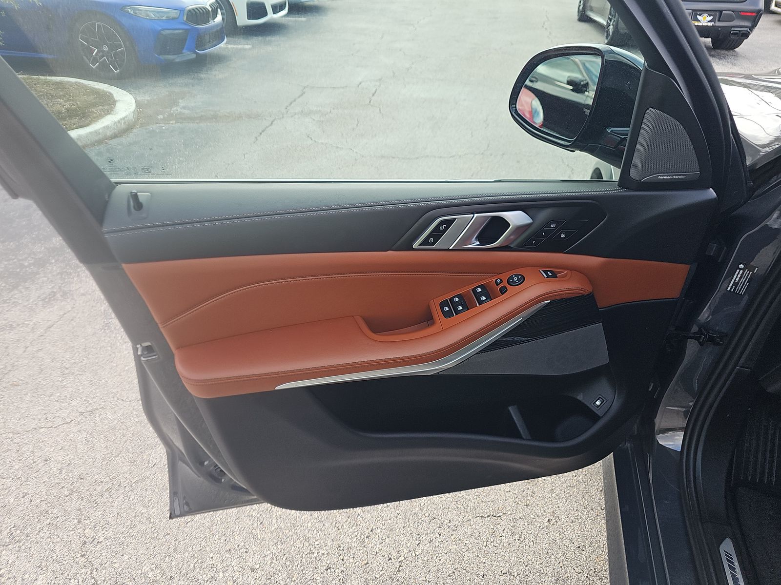 2025 BMW X5 xDrive50e AWD