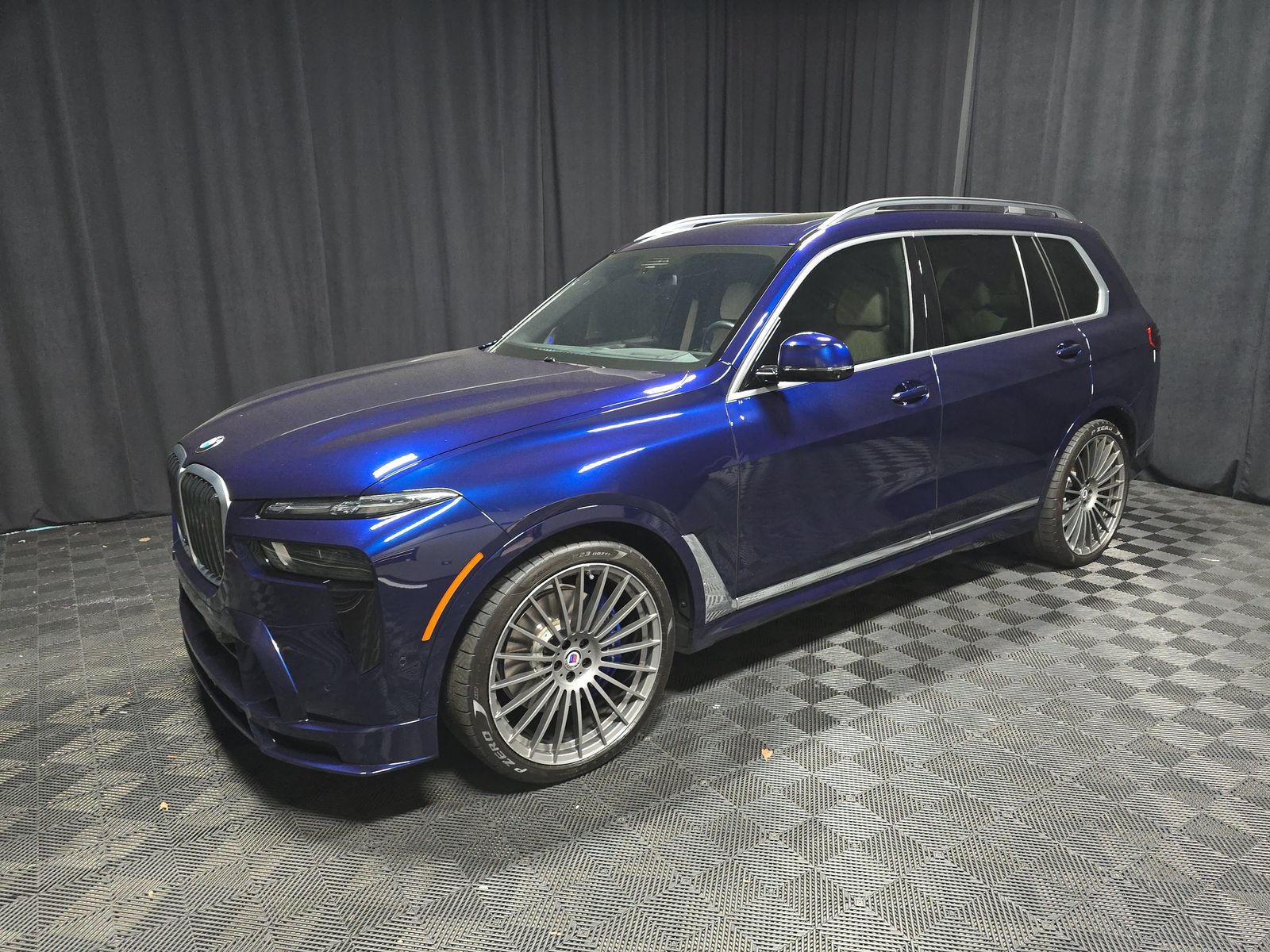 2024 BMW X7 ALPINA XB7 AWD