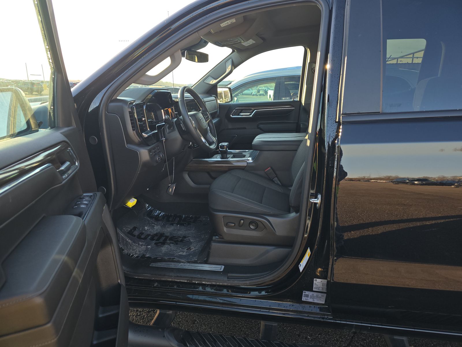 2024 Chevrolet Silverado 1500 LT Trail Boss AWD