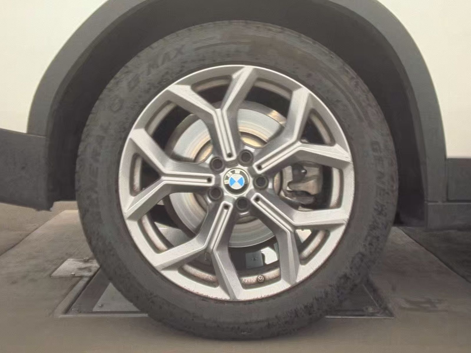 2024 BMW X3 sDrive30i RWD