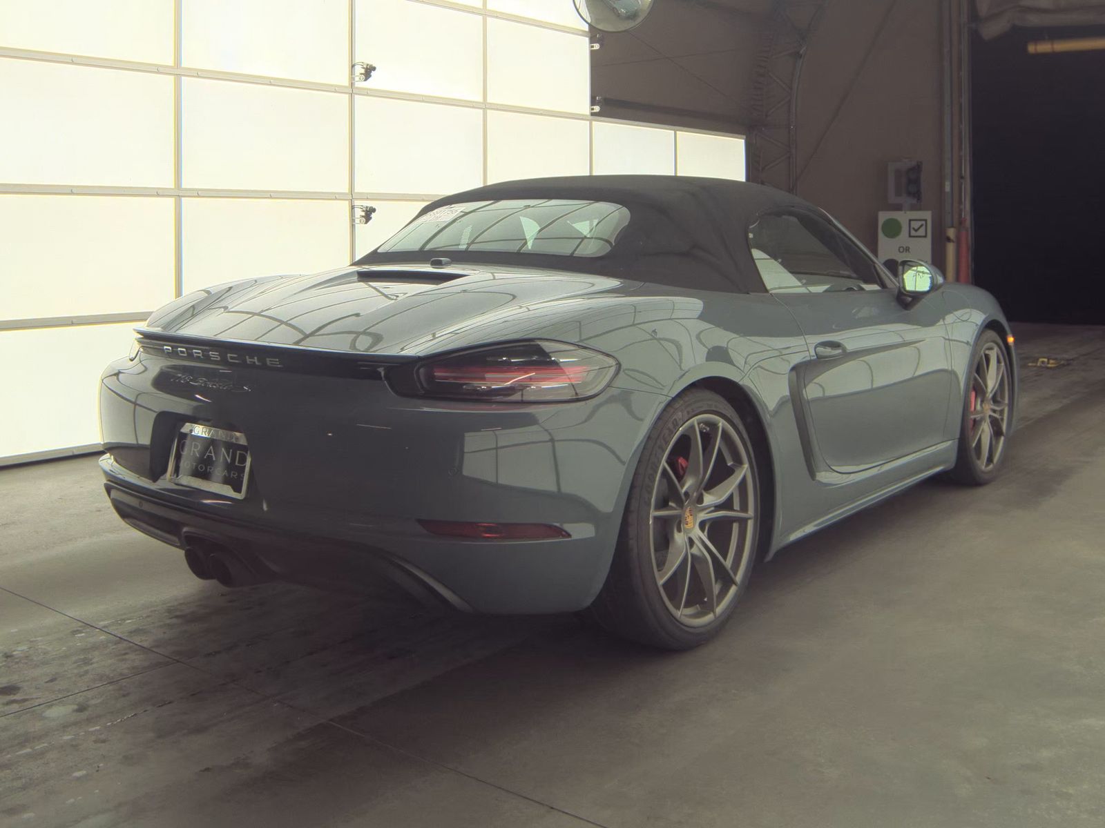 2017 Porsche 718 Boxster S RWD