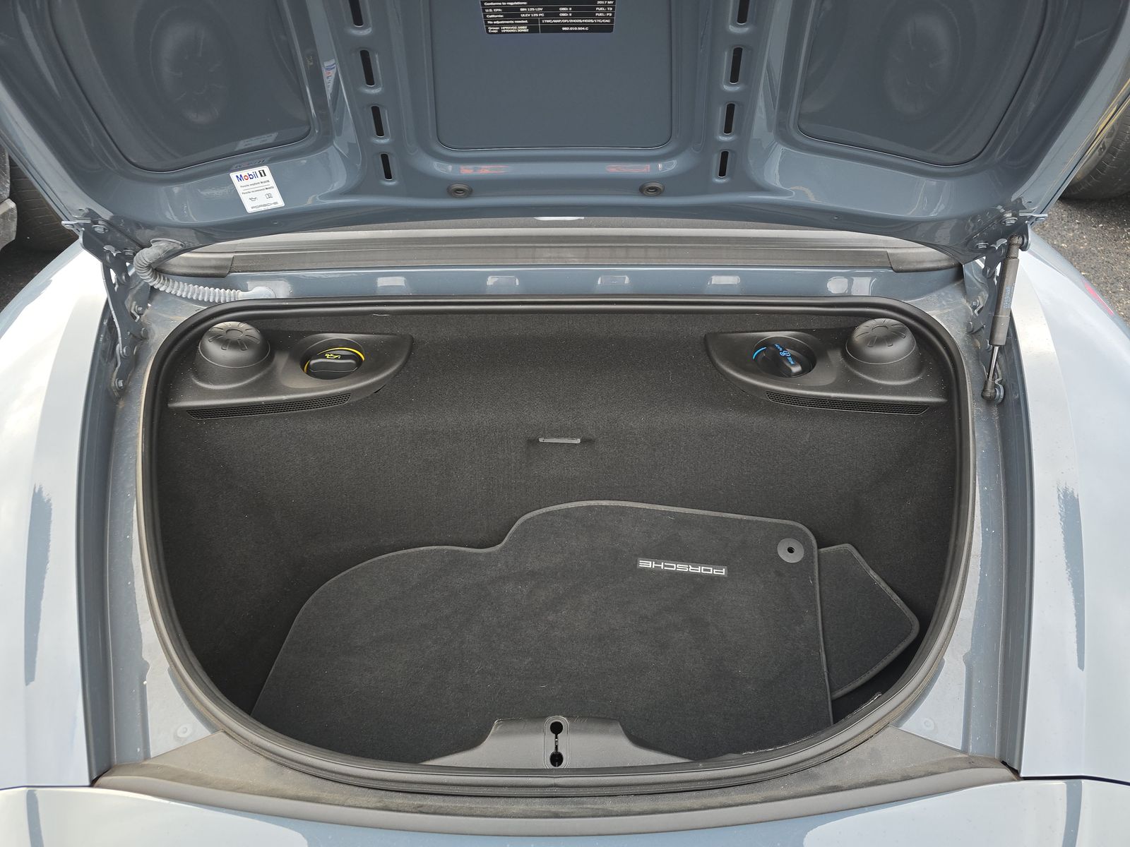 2017 Porsche 718 Boxster S RWD