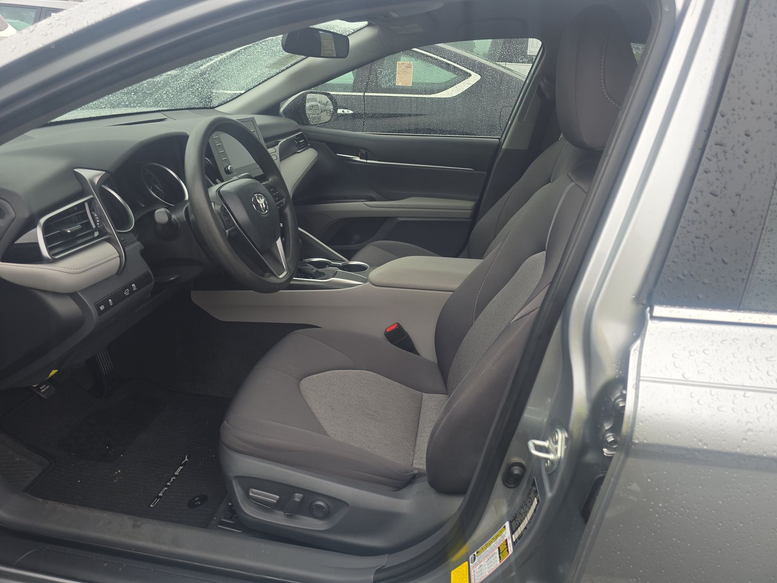 2021 Toyota Camry LE FWD