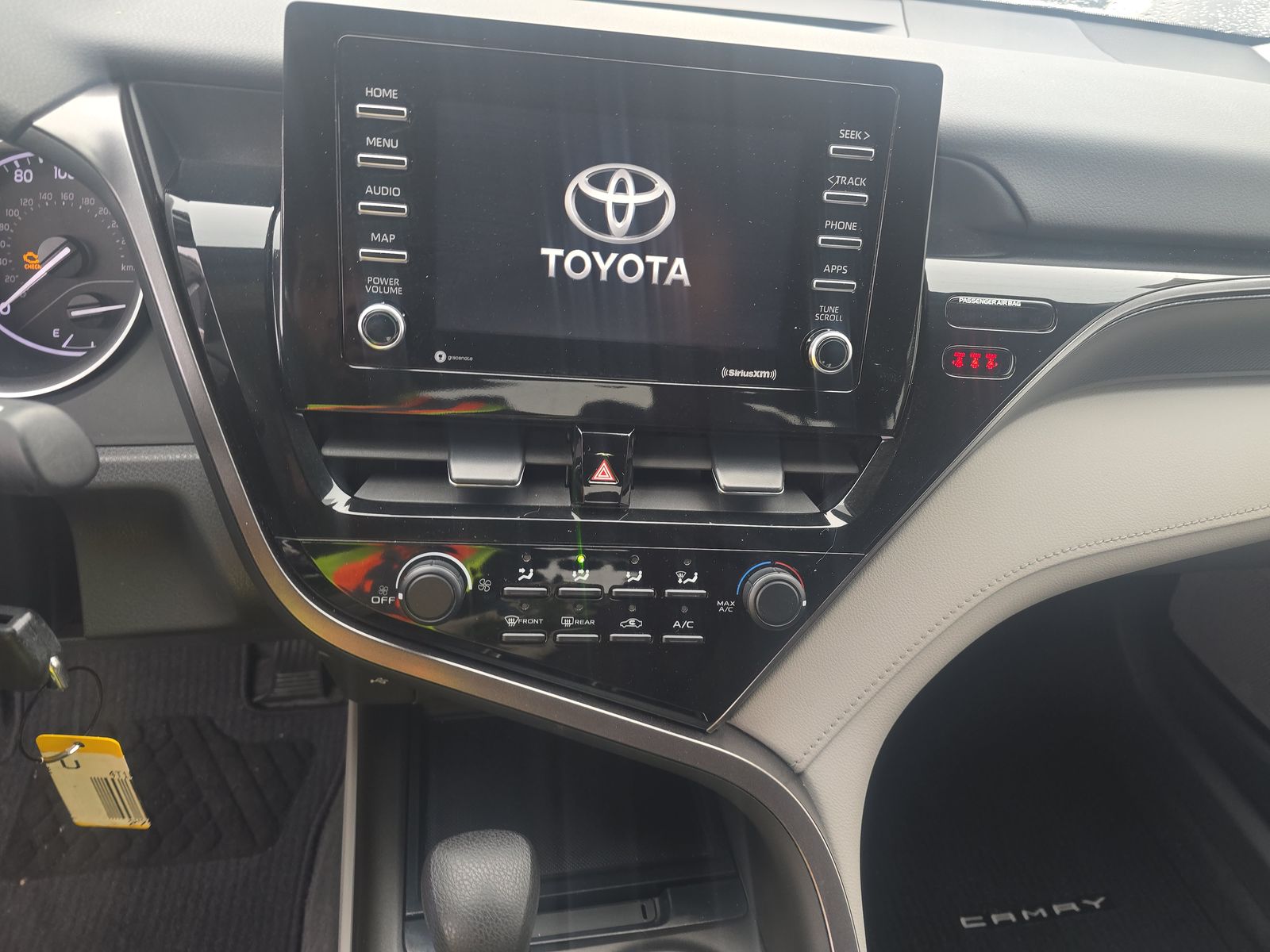 2021 Toyota Camry LE FWD