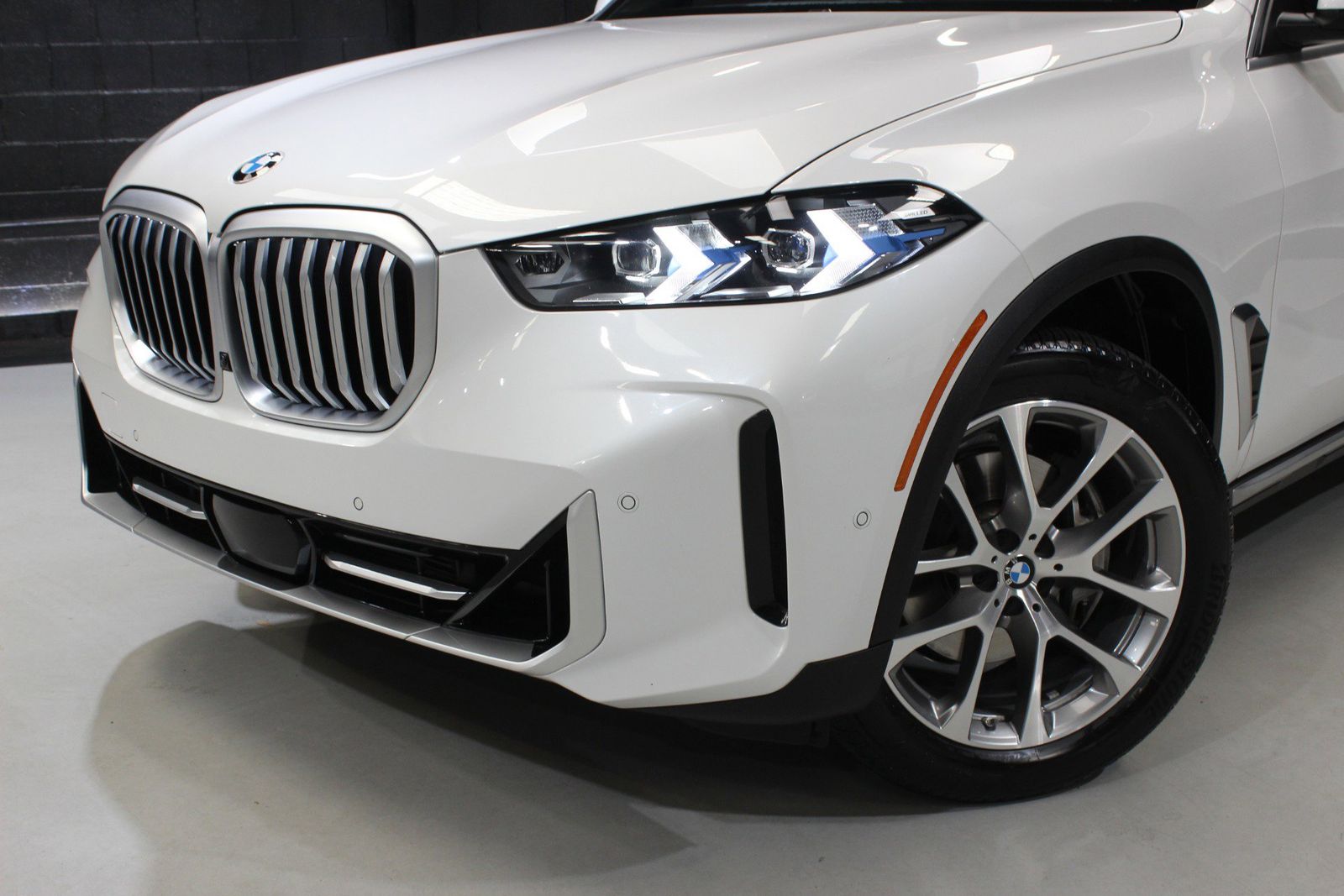 2024 BMW X5 sDrive40i RWD