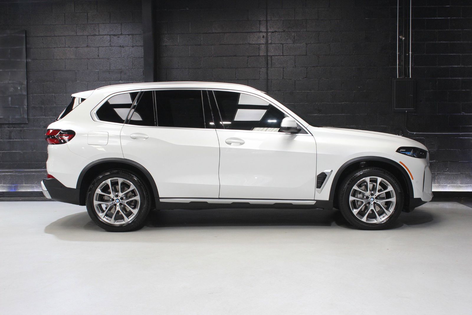 2024 BMW X5 sDrive40i RWD