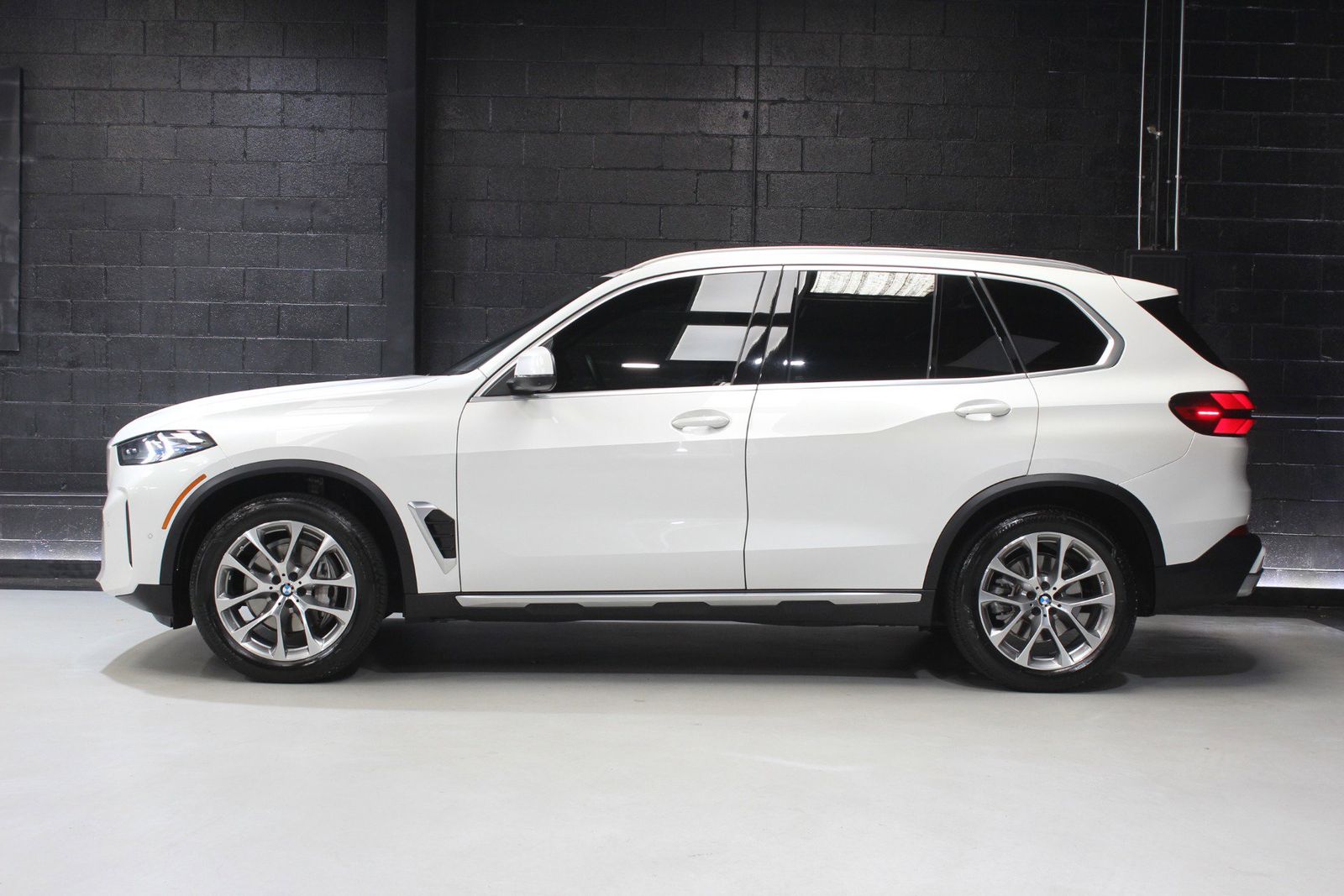 2024 BMW X5 sDrive40i RWD