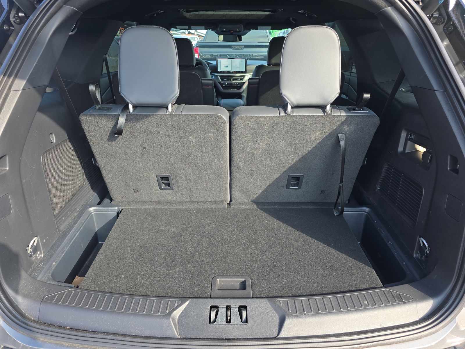 2025 Ford Explorer ST-Line AWD