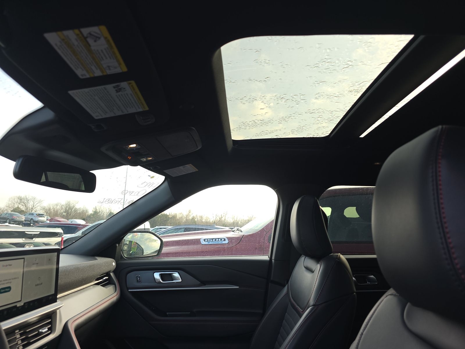 2025 Ford Explorer ST-Line AWD