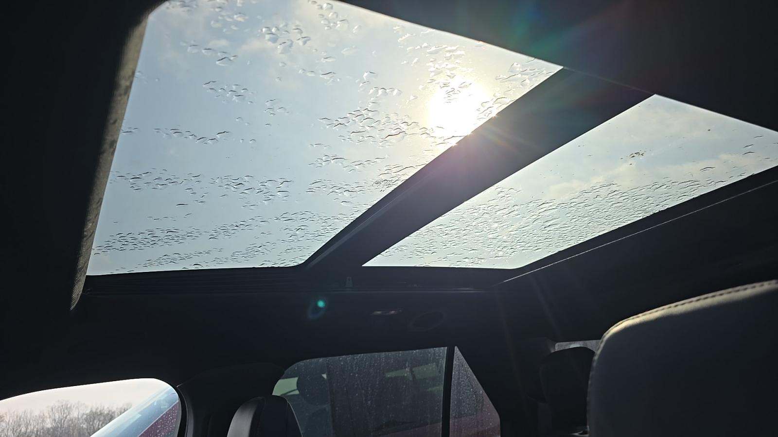 2025 Ford Explorer ST-Line AWD