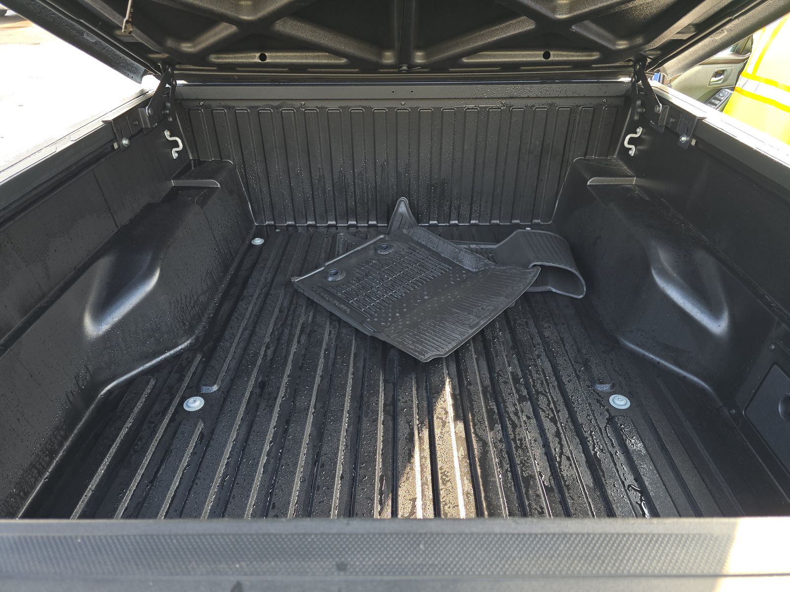 2023 Toyota Tacoma SR5 RWD