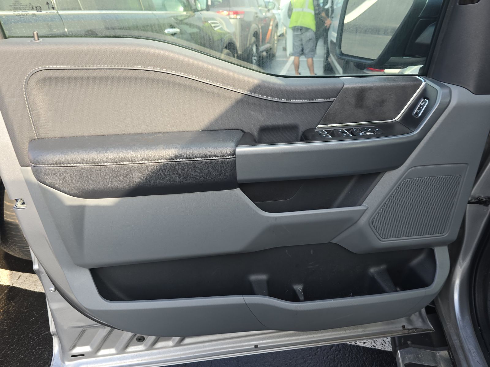 2024 Ford F-150 Hybrid XLT AWD