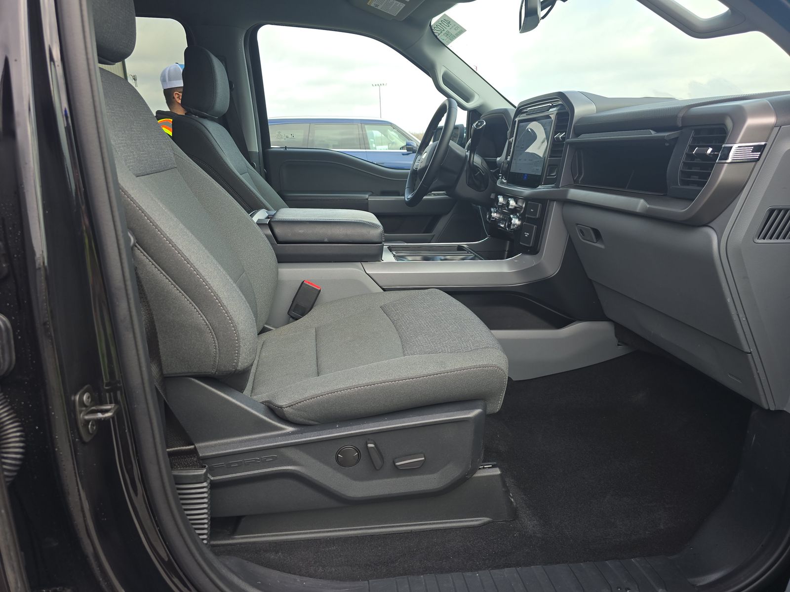 2024 Ford F-150 Hybrid XLT AWD