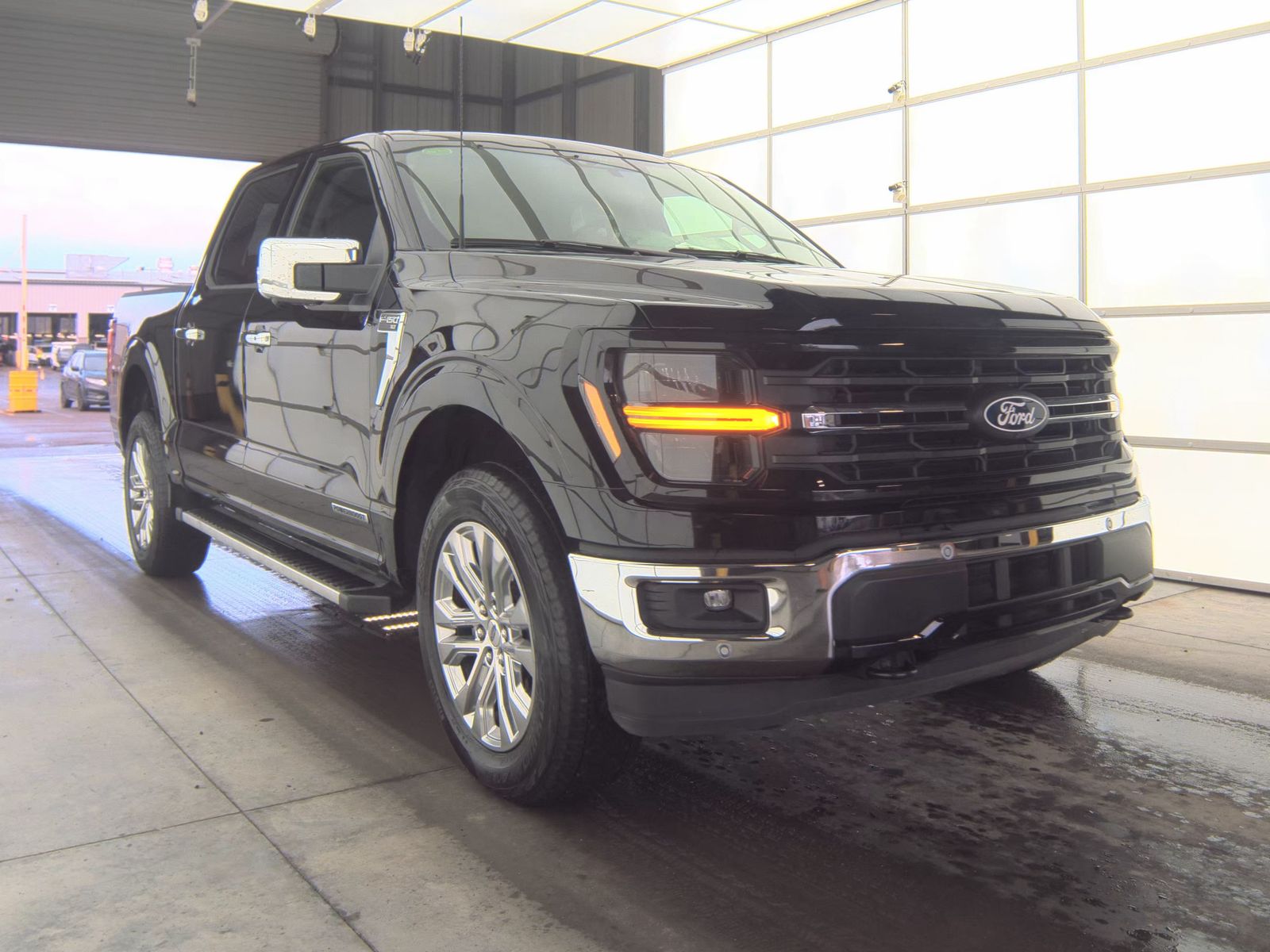 2024 Ford F-150 Hybrid XLT AWD